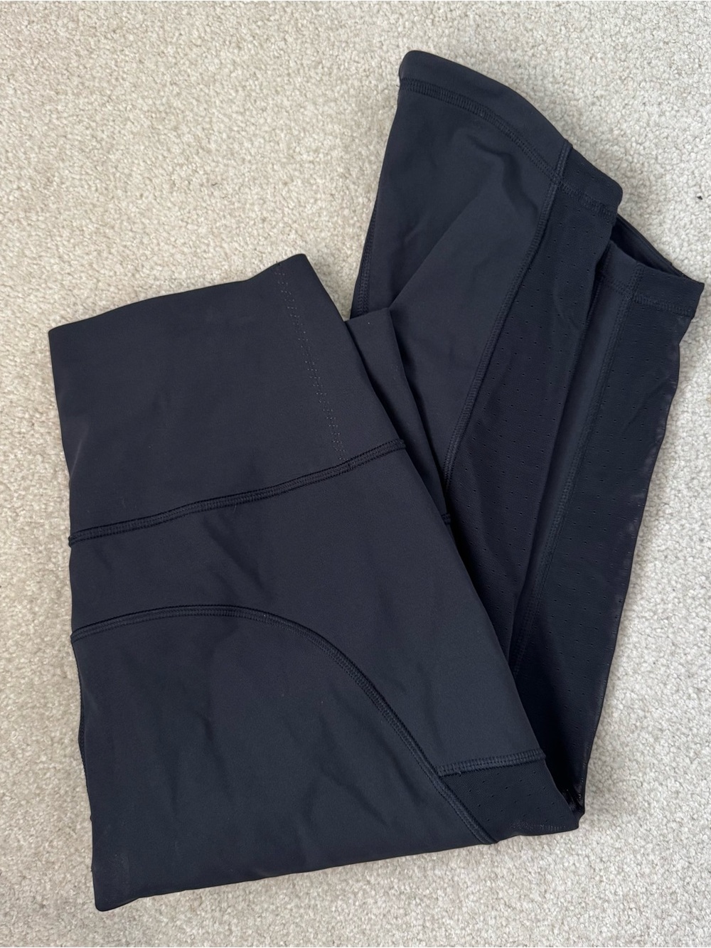 lululemon Black Leggings - Performance Fit